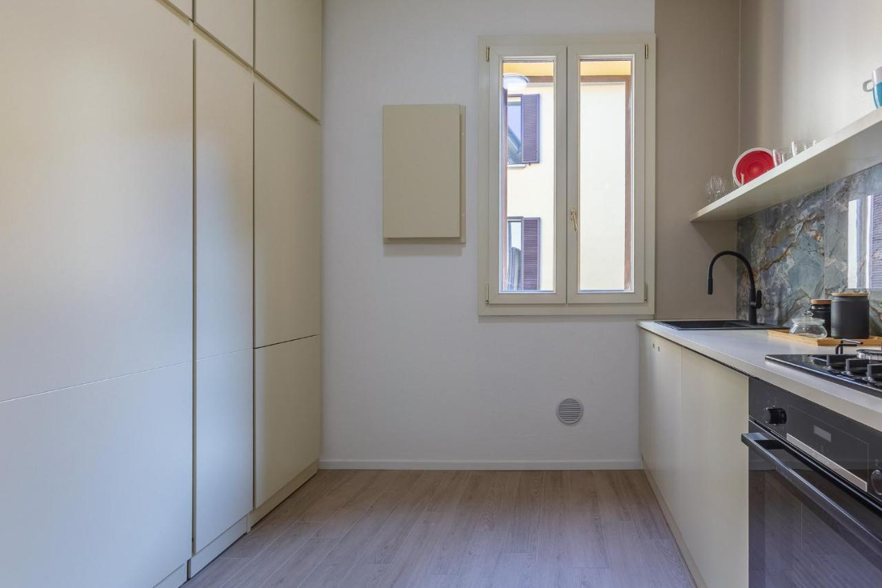 Accademia Delle Belle Arti University Apartment Болонья Екстер'єр фото